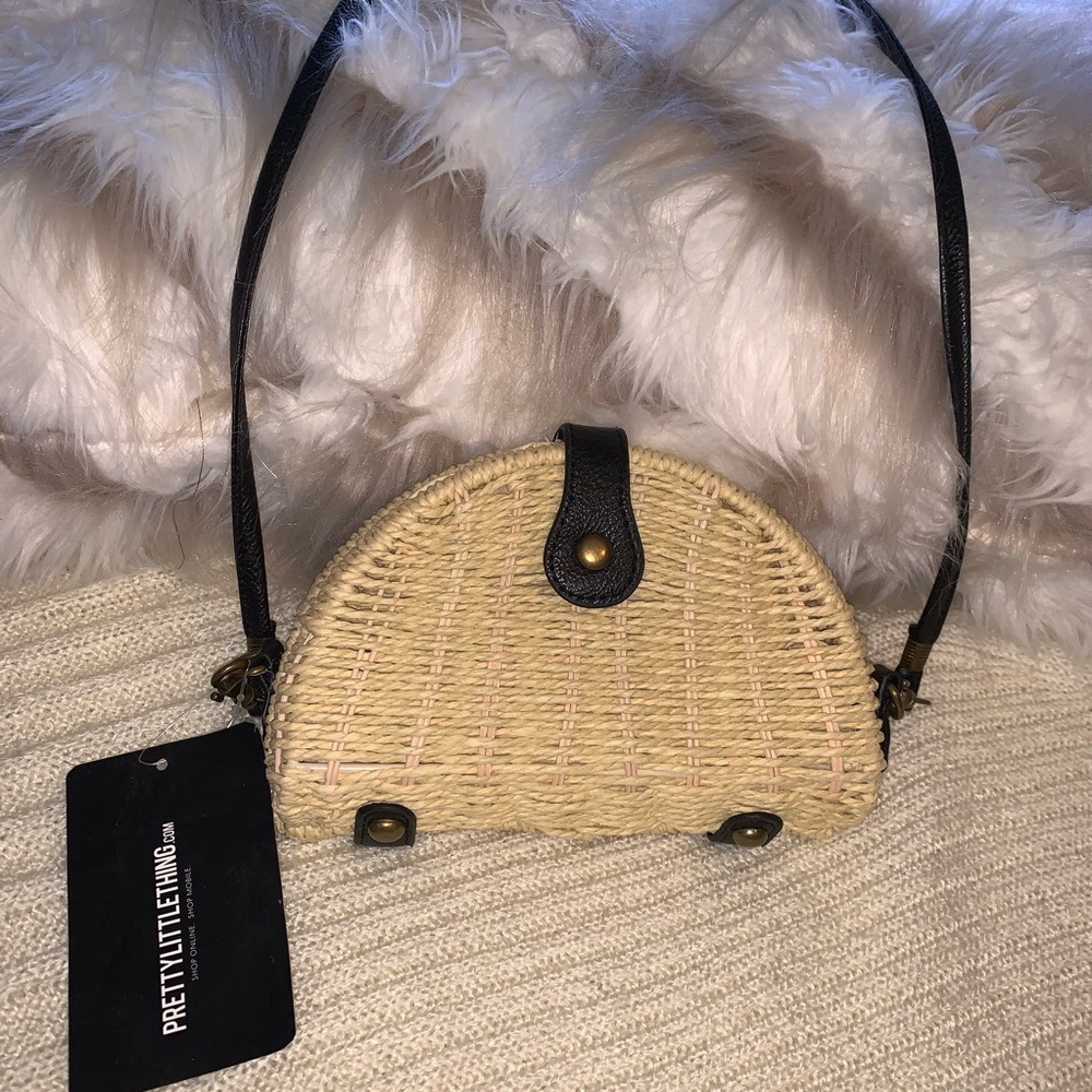 Brand new basket purse perfect for vacation!